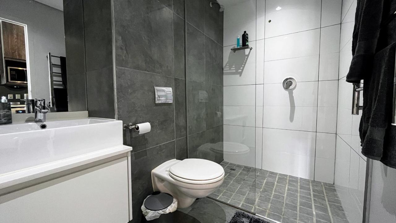 Modern Luxury Studio With Breathtaking City Views - No Load Shedding 开普敦 外观 照片