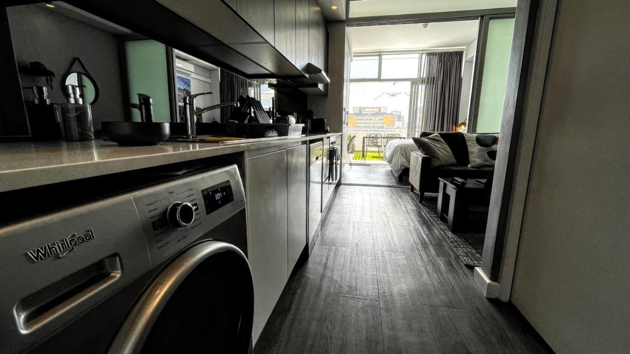 Modern Luxury Studio With Breathtaking City Views - No Load Shedding 开普敦 外观 照片