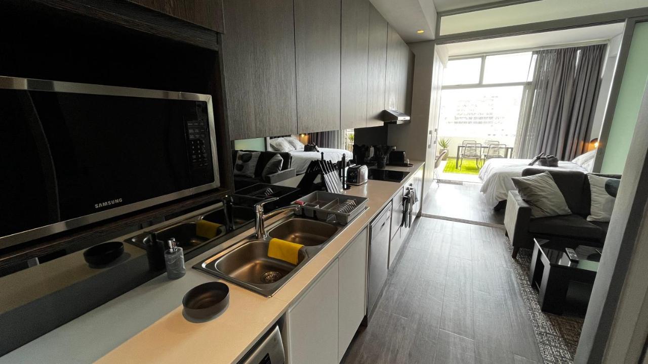 Modern Luxury Studio With Breathtaking City Views - No Load Shedding 开普敦 外观 照片